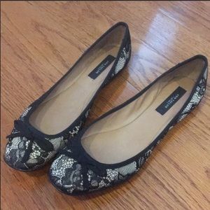 Ann Taylor ballet flats Size 7.5 black/Nude